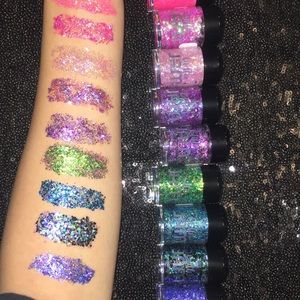 Glitters